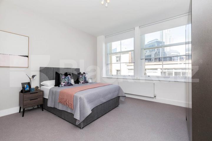  Luxurious apartment within an impressive converted warehouse Tabernacle Street, Old Street